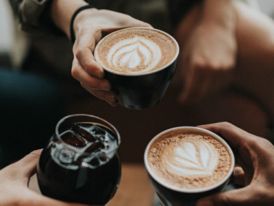 Kafa i čaj POVEĆAVAJU rizik od OPAKE bolesti: Zbog jedne GREŠKE postaju veoma OPASNI po zdravlje