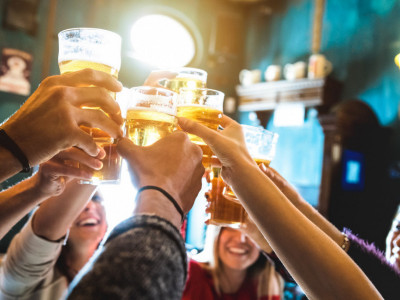 Znamo da alkohol unuštava JETRU: Kada čujete šta radi OVOM ORGANU, dobro ćete se zamisliti da li da popijete koju čašicu više