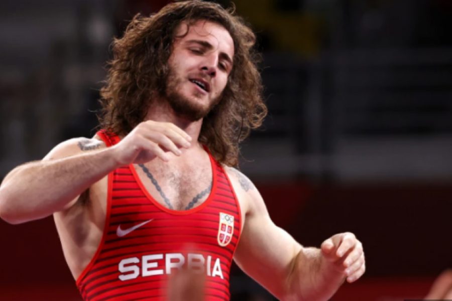Gruzijski Tarzan osvojio bronzu za Srbiju: Evo ko je rvač Zurab Datunašvili čiji Instagram profil upravo gledaju sve žene u Srbiji!