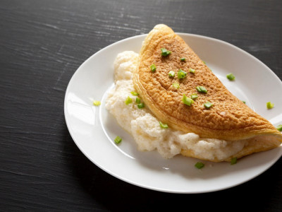 Ovo je recept za doručak iz SNOVA: Nežni i vazdušasti omlet koji se peče u rerni