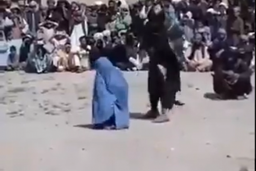 UZNEMIRUJUĆI video: Pogledajte kakav horor čeka žene u Avganistanu kad su Talibani preuzeli vlast