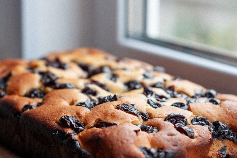 Naše BAKE su ga obožavale: Recept za DOMAĆI kolač od VIŠANJA koji se pojede za TREN!