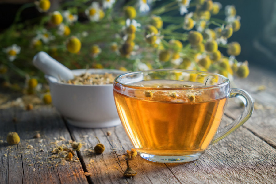 Čaj od OVE biljke pomaže kod upaljenih CREVA, bolesti JETRE i BUBREGA: Evo kako da sa 8 RECEPATA ovog NARODNOG LEKA zaštitite organizam