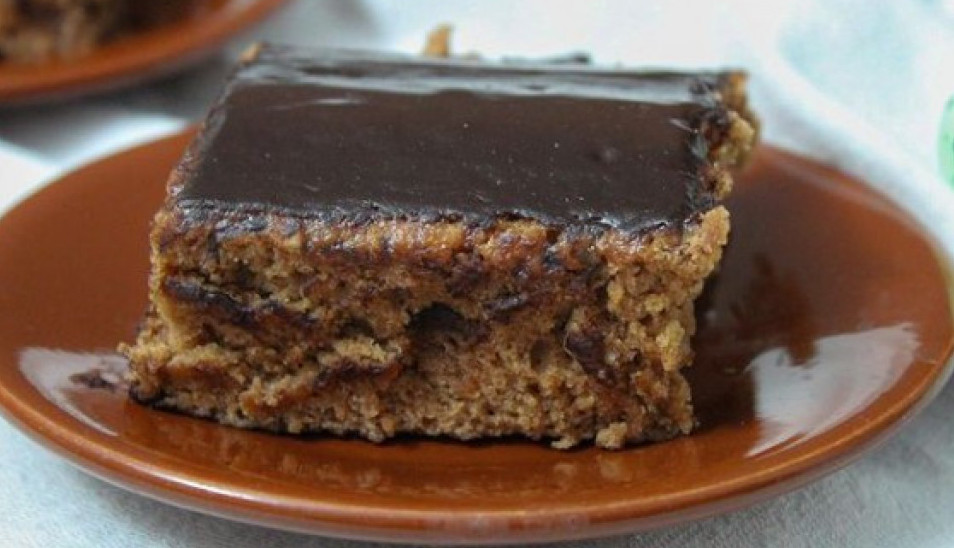 Post na VODI: Ukusni kakao kolač gotov za nekoliko MINUTA, pravićete ga za svaki VELIKI PETAK (FOTO/RECEPT)