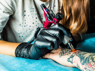 Tetovaže za parove: Pogledajte par ideja kako možete vašu ljubav da ovekovečite