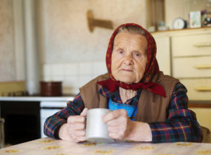 Priča ove starice je RASPLAKALA Srbiju: Jelica će i ovaj Uskrs provesti sama i bez sinova