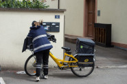 Poštarki preti ZATVOR: Preko 1.000 pošiljki nije isporučila, a njena opravdanja pred sudom su jako BIZARNA