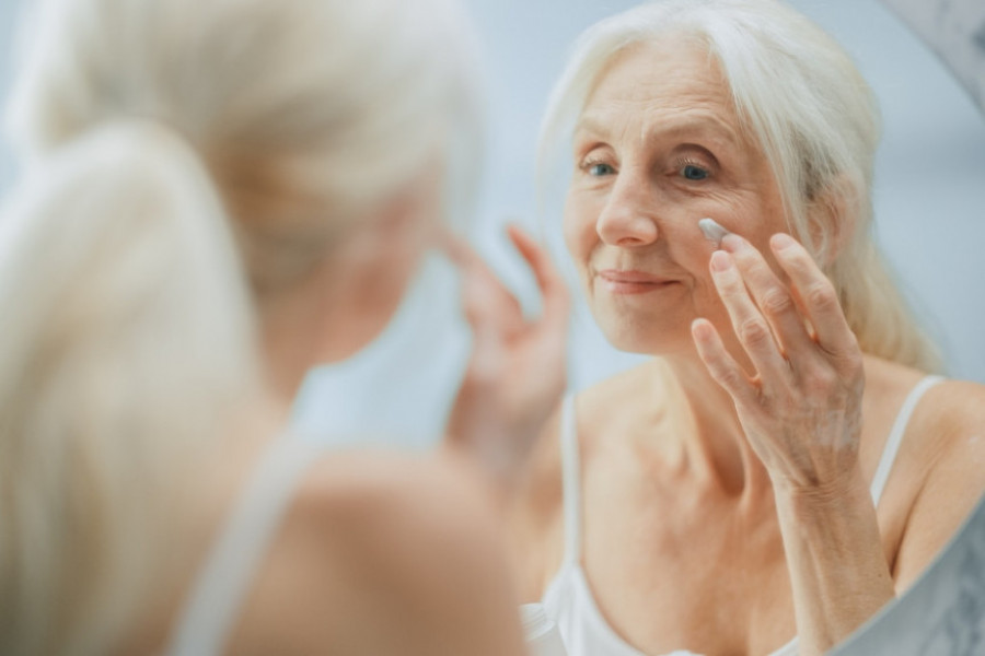 Uklonite staračke PEGE na licu: Šest PRIRODNIH metoda ih efikasno NEUTRALIŠU