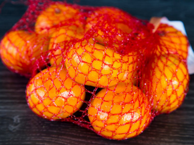 Ne bacajte plastične mrežice u kojima se prodaju mandarine: Uštedeće vam brdo para