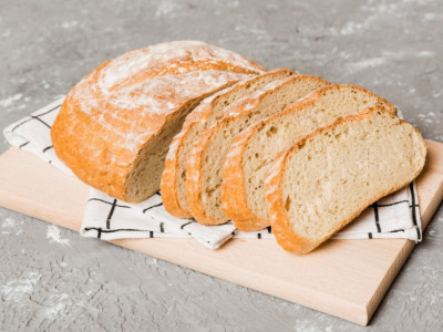 PEKARI ZNAJU ISTINU Formula kako prepoloviti broj kalorija u hlebu