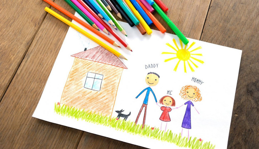 Kažite detetu da nacrta kuću, sunce i drvo: Ovaj crtež će okriti šta oseća prema mami i tati, ali i šta mu to najviše nedostaje