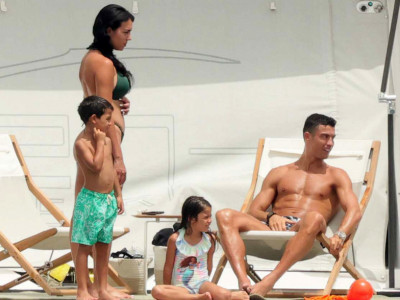 Kristijano Ronaldo i porodica