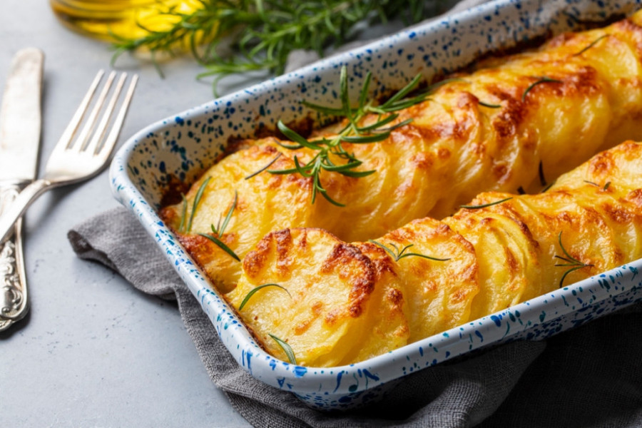 baked potatoes