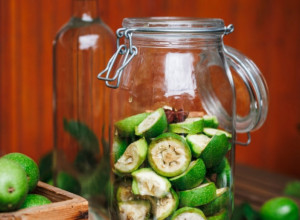 walnut liqueur