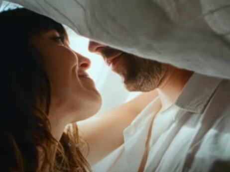 Printscreen/Youtube/Oh Wonder