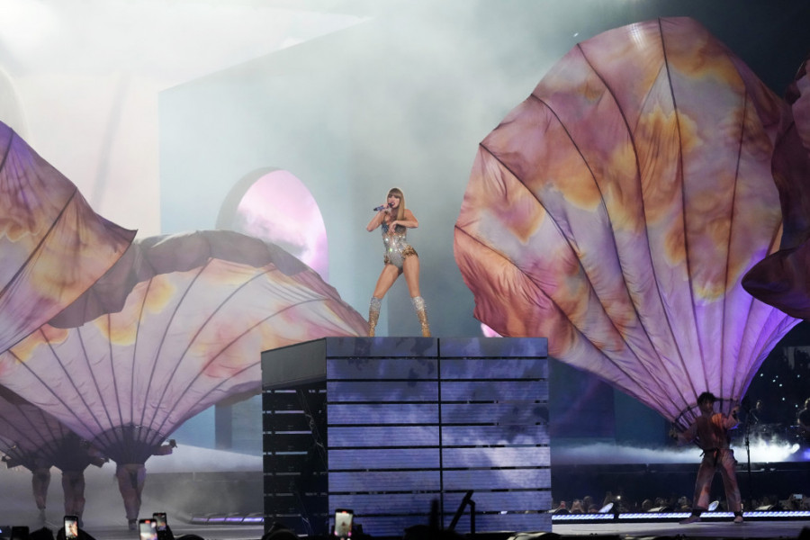 AP Photo/Chris Pizzello