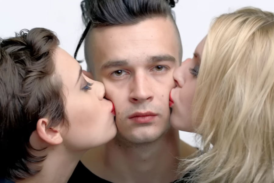 Printscreen/Youtube/The 1975