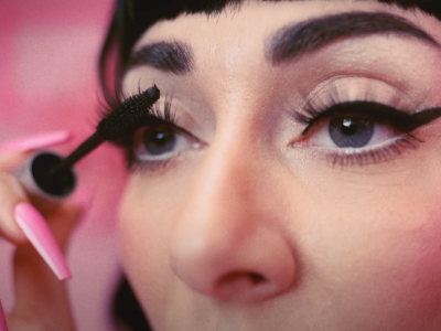 Printscreen/Youtube/Qveen Herby