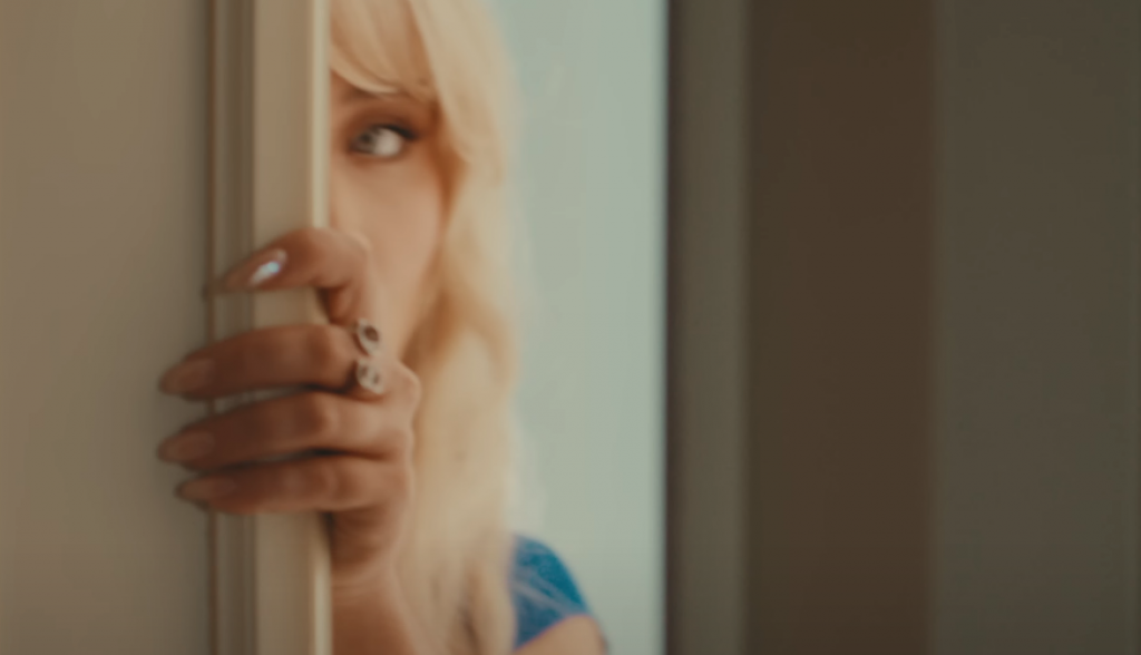 Printscreen/Instagram/Sabrina Carpenter