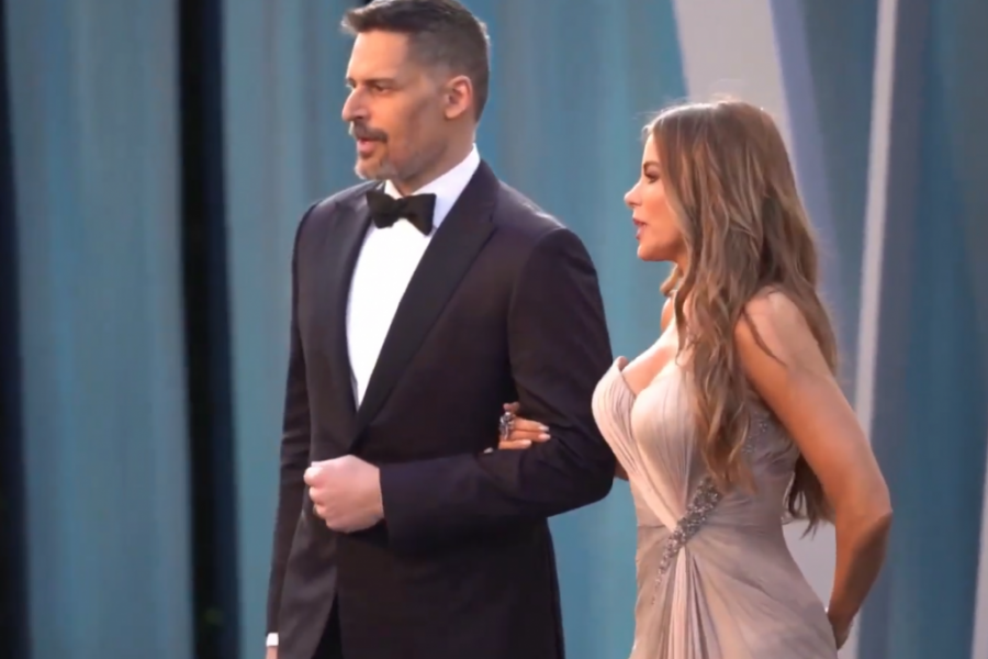 Printscreen/Youtube/E! News