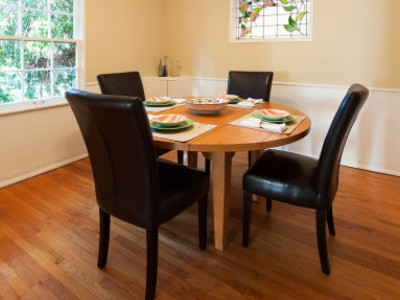 trpezarijske stolice