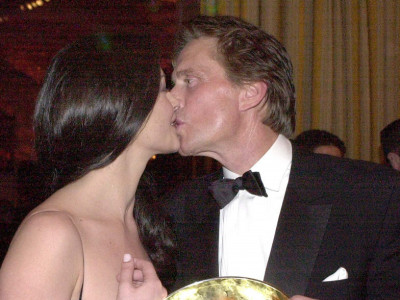 Majkl Daglas i Ketrin Zita Džouns