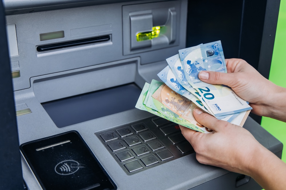 Finansije