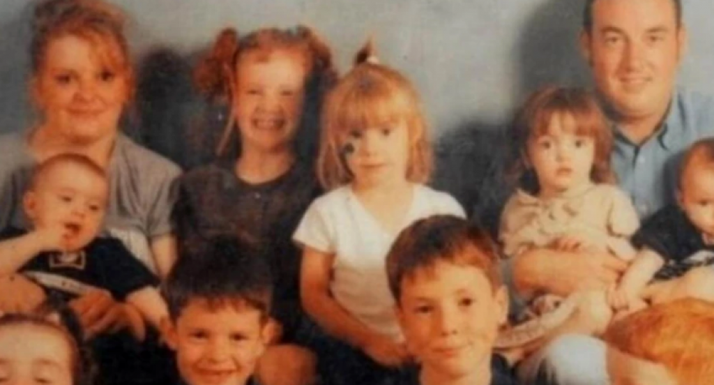 PRE SAMOUBISTVA, MAJKA REKLA KOJE DETE ĆE IZRASTI U PSIHOPATU: 18 godina kasnije desila se strašna stvar!