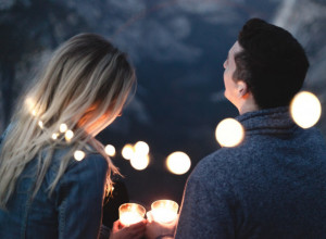 Nikada neće reći NAGLAS, ali evo šta muškarci misle o ženama koje ŽELE DA PLATE PIĆE: "Jel to žena hoće da bude džentlmen"