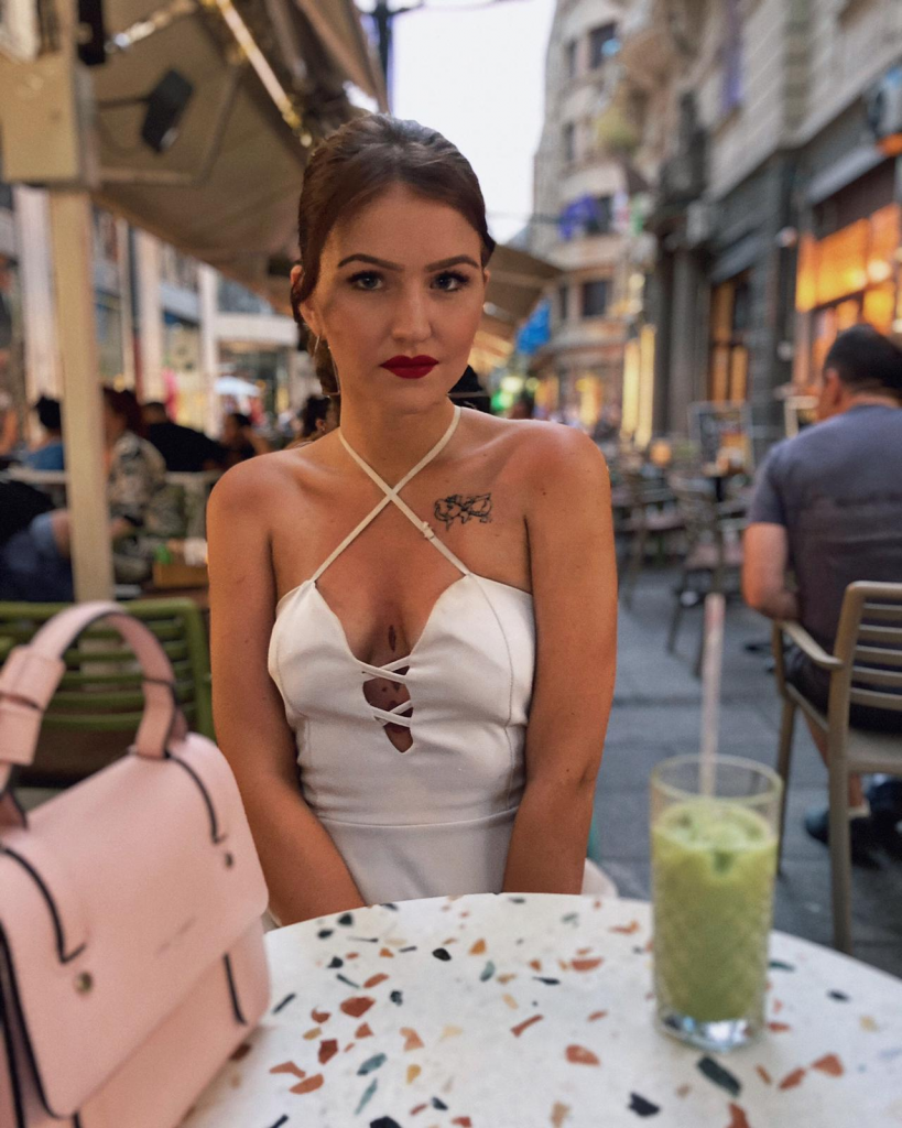 Mila je za ČETIRI meseca smršala 24 KILOGRAMA: "Bilo je PAKLENO teško, ali trik sa LIMUNOM pomogao mi je da zaboravim GLAD"