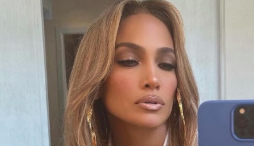 Džej Lo otkrila TAJNU mladolikog izgleda: Nikada nije radila BOTOKS, a zbog jedne NAVIKE nema nikakva oštećenja na koži