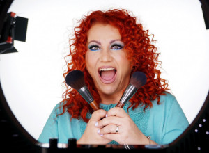 Duplo čišćenje duplo vredi: Najbolji i najefikasniji načini za skidanje šminke!