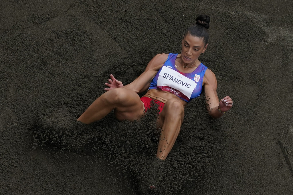 Ivana Španović je za dlaku ostala bez MEDALJE, samo par centimetara je delilo od BRONZE