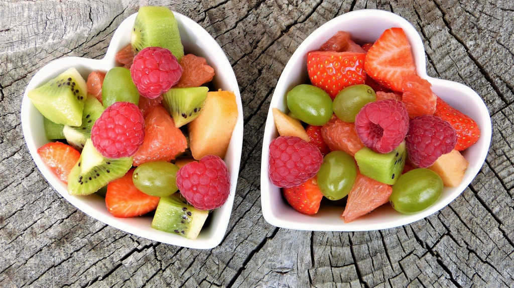 Da li je VOĆE pravi izbor za DORUČAK? Nutricionisti su KONAČNO razbili mitove