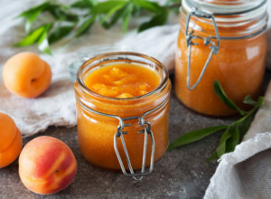 DŽEM od kajsija sa BELOM ČOKOLADOM: Recept i ukus kakav još niste probali