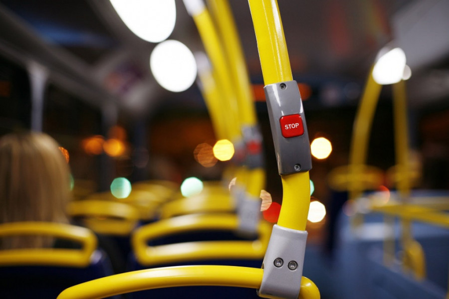 Mreže bruje o KRISTININOJ priči: Vozač je nije pustio u autobus zbog OVOG detalja, a ona tvrdi da je ŽRTVA diskriminacije