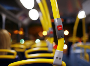 Mreže bruje o KRISTININOJ priči: Vozač je nije pustio u autobus zbog OVOG detalja, a ona tvrdi da je ŽRTVA diskriminacije
