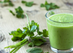 Najbolji napitak za MRŠAVLJENJE: Jedna čaša svakog jutra i VIŠAK kilograma će biti vaša prošlost