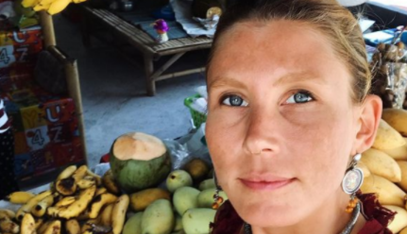 Već DVE godine nije popila ni kap VODE: Ova influenserka tvrdi da je "SUVI POST" prava stvar
