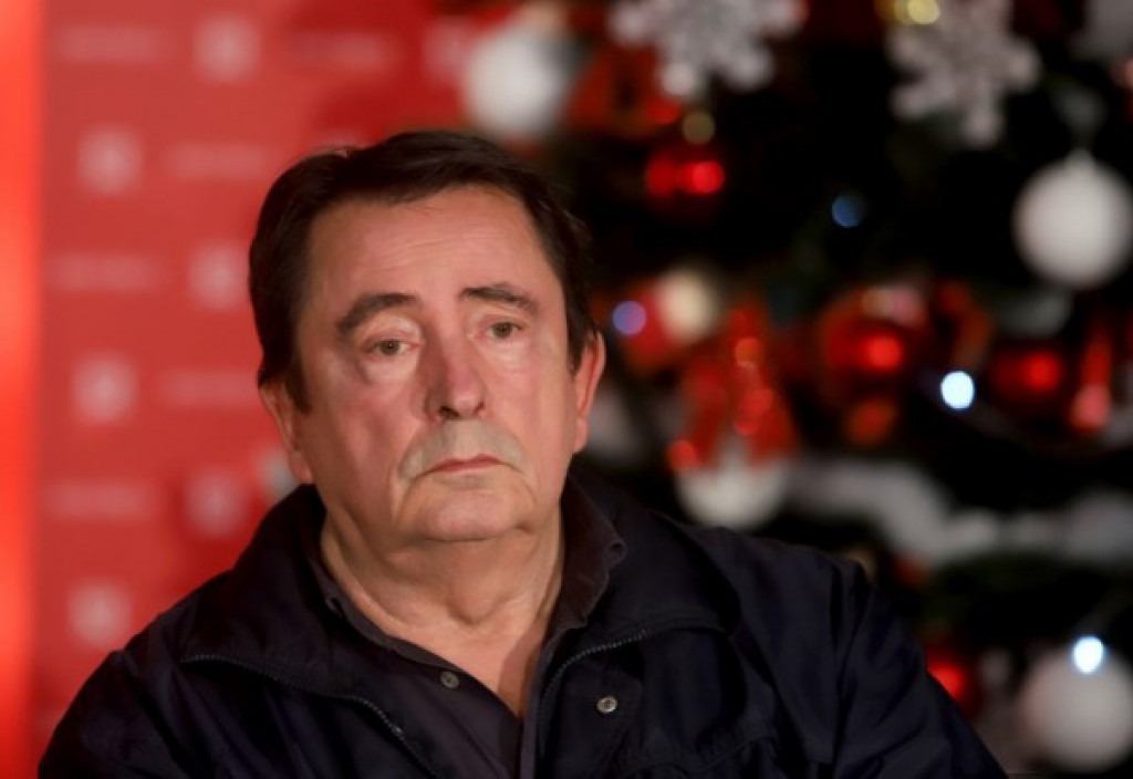 Očigledne promene na PLUĆIMA, u pitanju POSTKOVID sindrom? Oglasio se Lane Gutović iz bolnice!