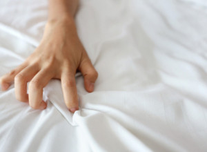 Kako da znate da je DOŽIVELA VRHUNAC? Ovo su mali znakovi kod ŽENA koje ih odaju