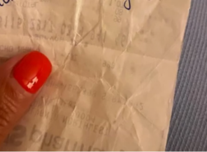 Upoznali su se preko aplikacije, izašli na piće, a jedan nepoznat dečko joj je PORUKOM NA PAPIRU možda SPASIO ŽIVOT!