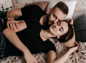 Većina muškaraca ovo nije znala: Ove stvari ženu čine VRHUNSKOM u krevetu, proverite!
