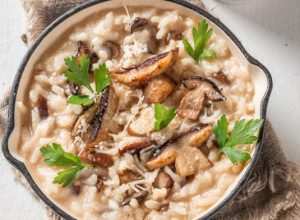 Šta da kuvam sutra? Kremasti rižoto sa mesom ili pečurkama koji se topi u ustima