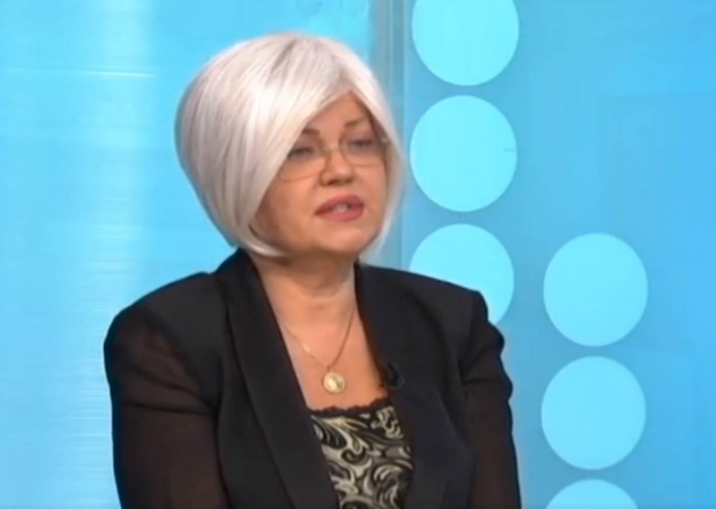 Čitave porodice su HOSPITALIZOVANE, umro i zdrav mladić koji nije bio vakcinisan: Profesorka Edita naglašava koja je PREVENCIJA širenja KOVIDA