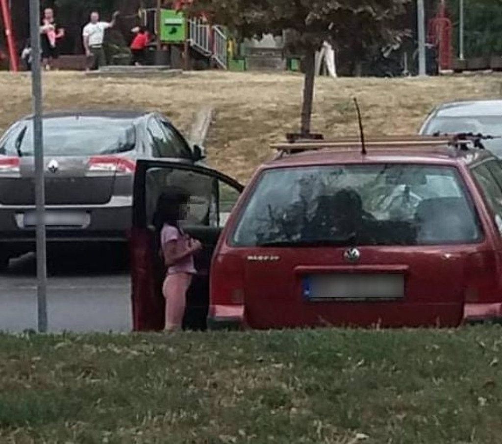 "U SRBIJI 10.000 DECE POD ROPSTVOM": Prose, bave se prostitucijom i snimaju pedofilske filmove, a roditelji ih IZNAJMLJUJU za 1.000 dinara