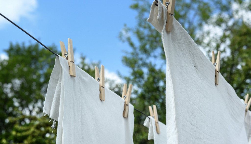 Pronašli smo NAJJEFTINIJI način da IZBELITE veš: Zaboravite na skupe HEMIKALIJE