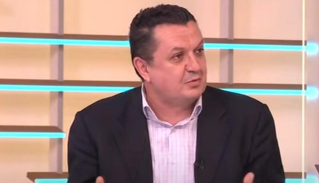 Da li su ŠKOLE žarišta korone dr Milanko nam otkriva: "Ne bih ja ukidao ništa od mera, nego bih uveo KOVID PROPUSNICE"