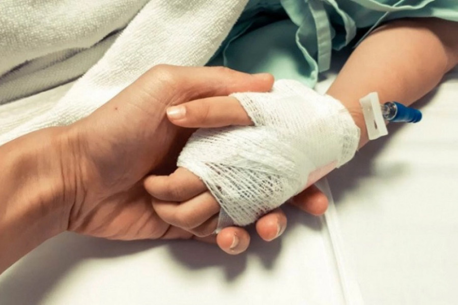 Zbog TRENUTKA nepažnje, dečak (5) je preminuo: Dok se IGRAO srce mu je stalo i došlo do oštećenja mozga, sve zbog ovog predmeta