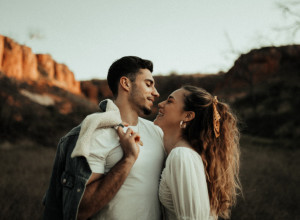 Ovi znakovi su MAJSTORI FLERTA: Svi se LEPE za njih i pravi su osvajači, dok su za druge LJUBAVNE IGRE prava noćna mora